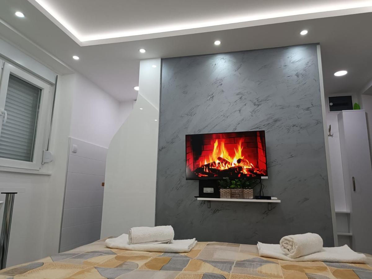 Grey 4 Lägenhet Belgrad Exteriör bild